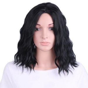 Short Wavy Synthetic Wig